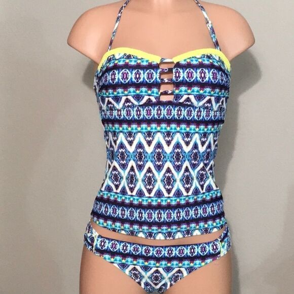 Jessica Simpson bikini. New - Picture 1 of 3